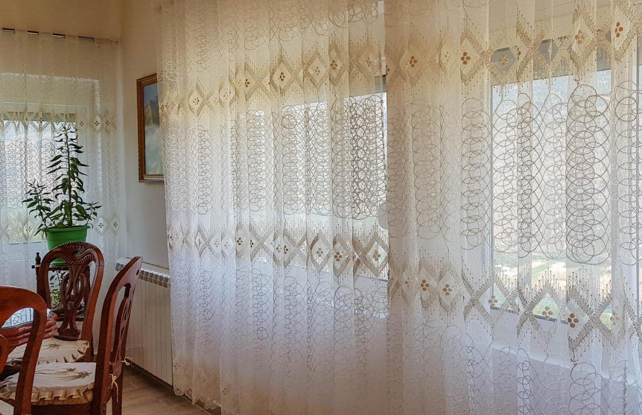 Villa Goliku Peshtan Екстер'єр фото